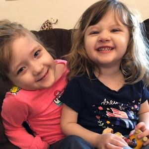 Meet your Posher, Cara